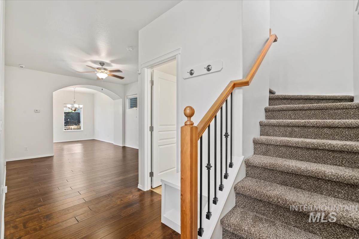 8721 Evening Star Ln.