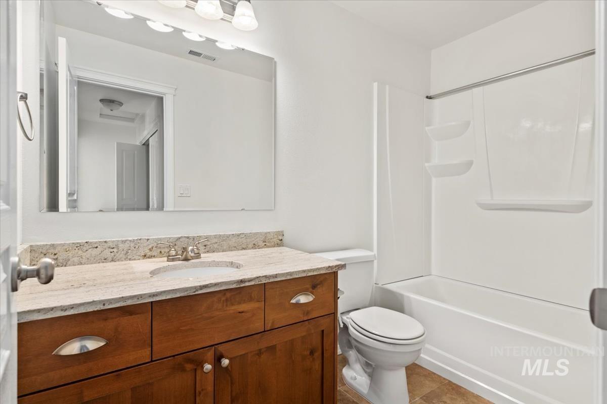 8721 Evening Star Ln.