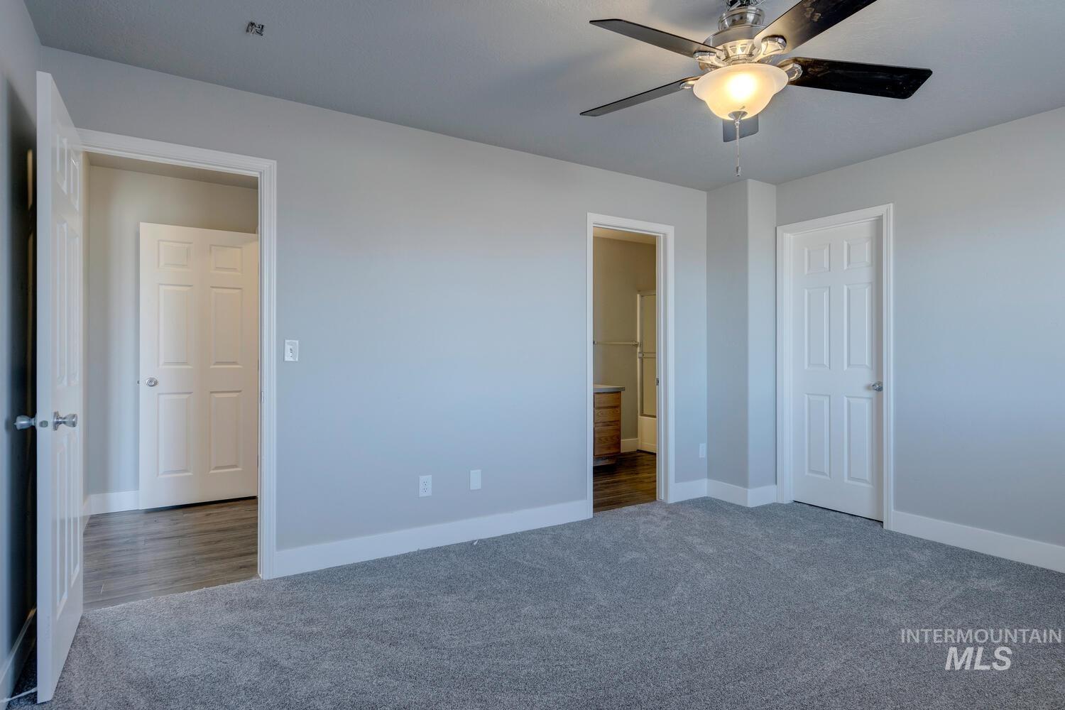 917 N Meadowsweet Ave