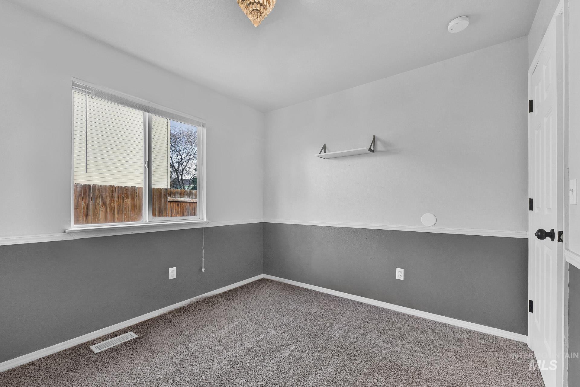 4203 E Lanager Ct