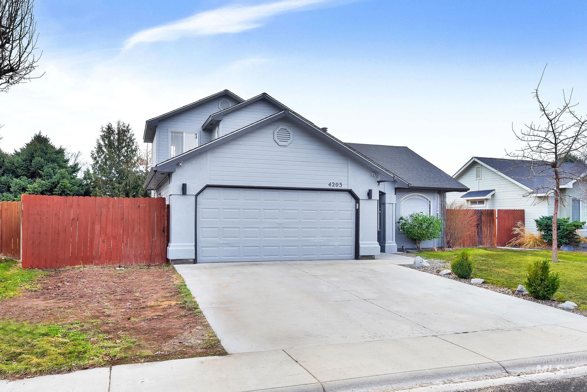 4203 E Lanager Ct
