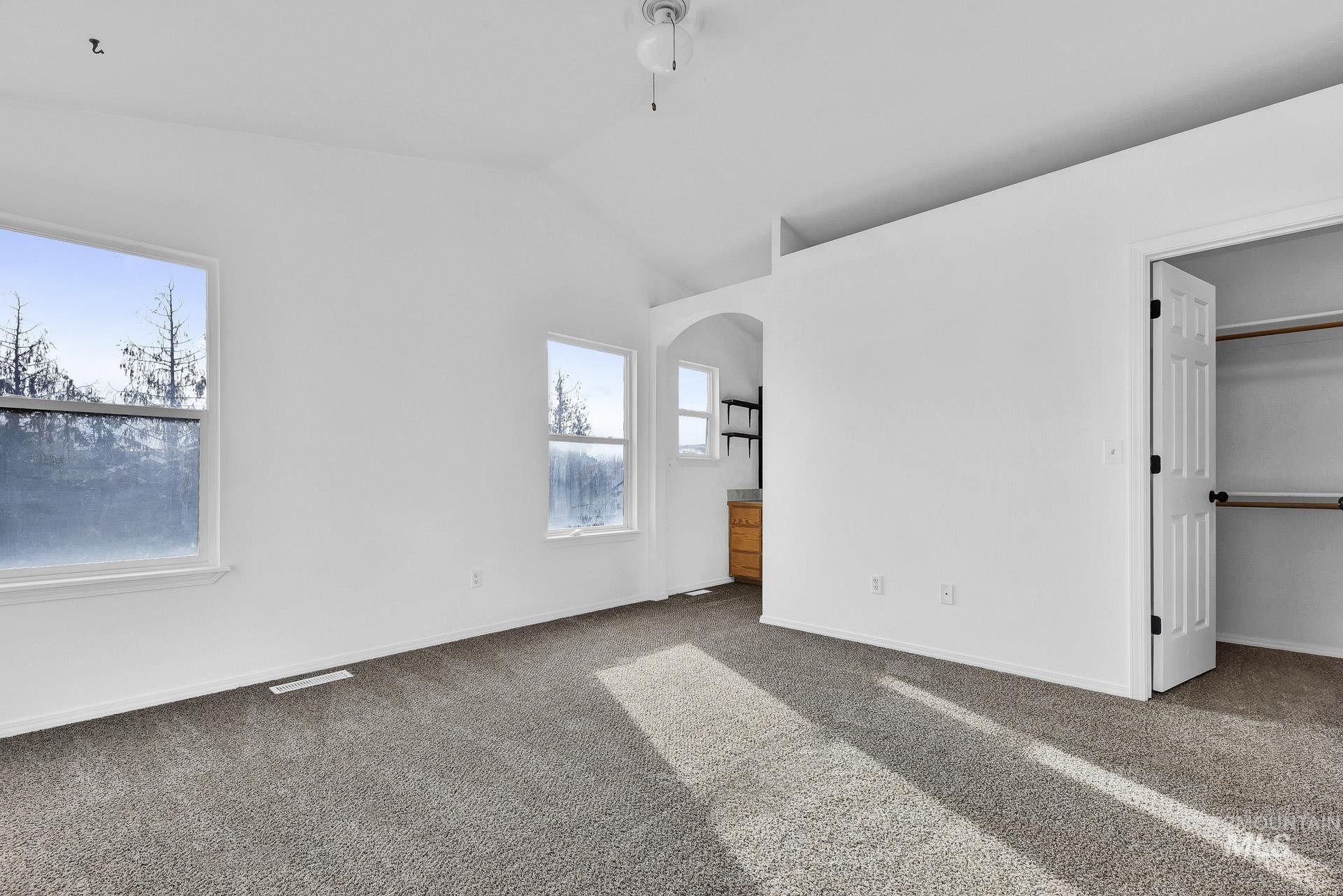 4203 E Lanager Ct