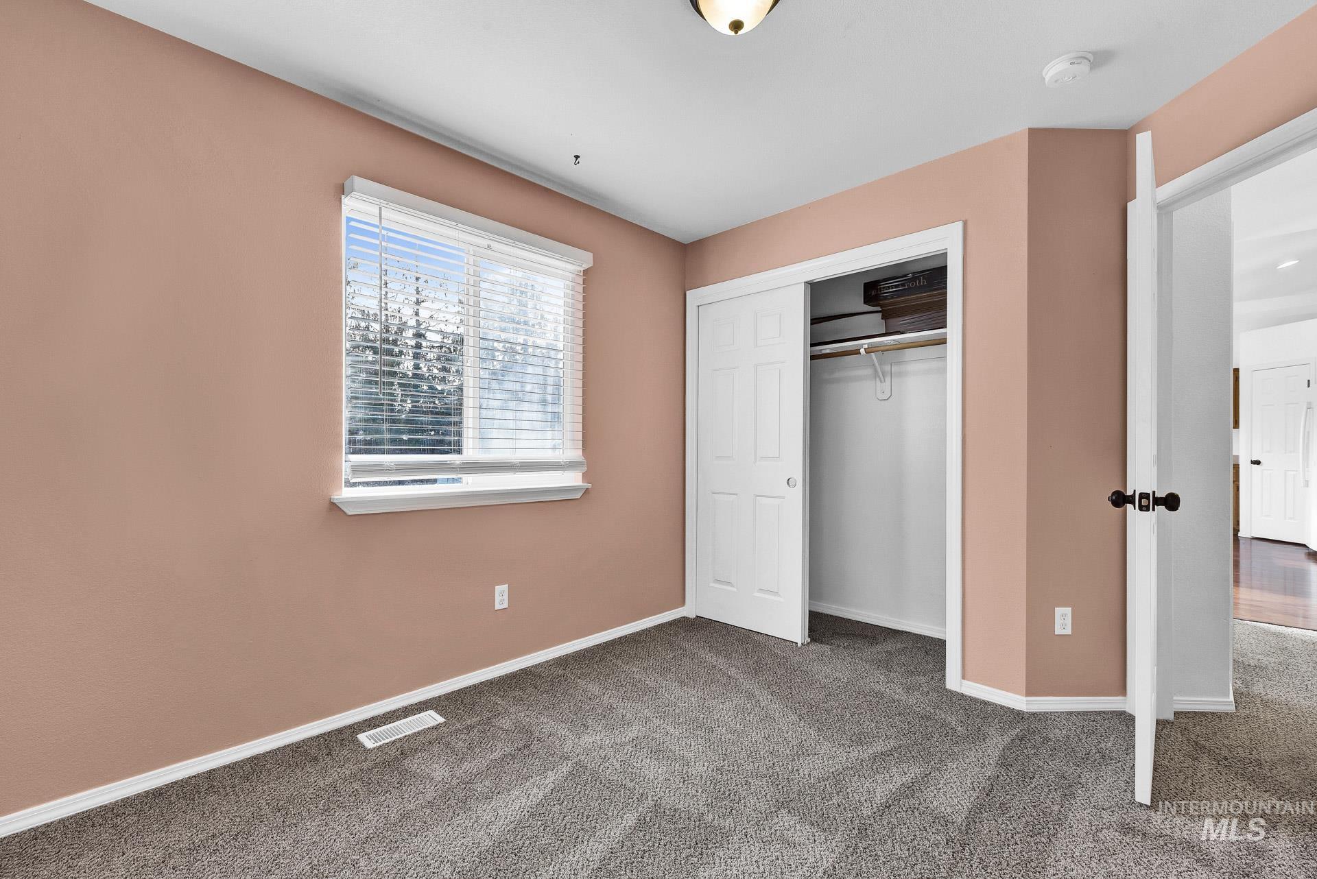 4203 E Lanager Ct