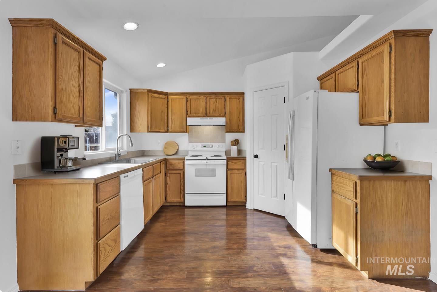 4203 E Lanager Ct