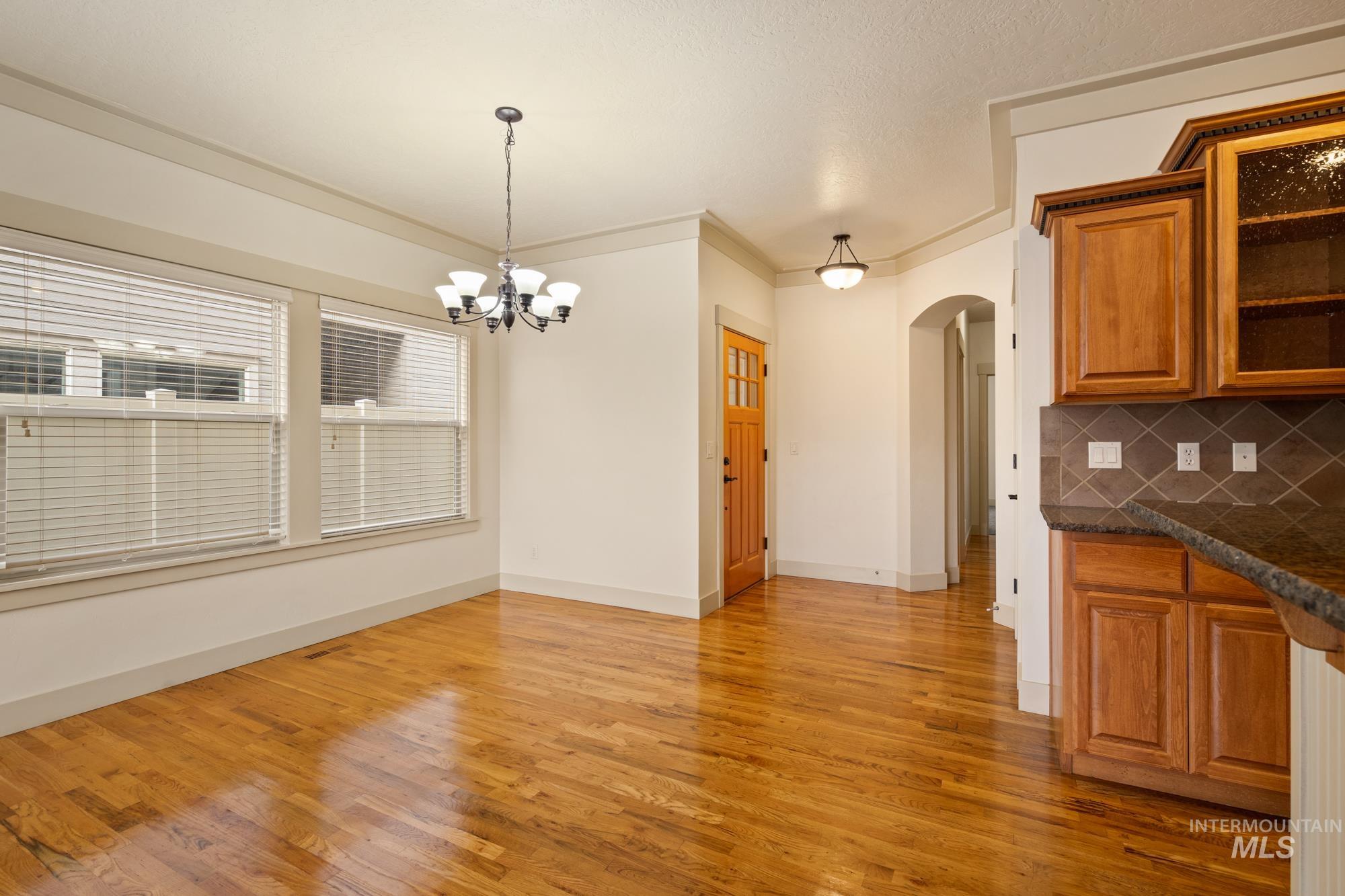 2583 E Satterfield Street