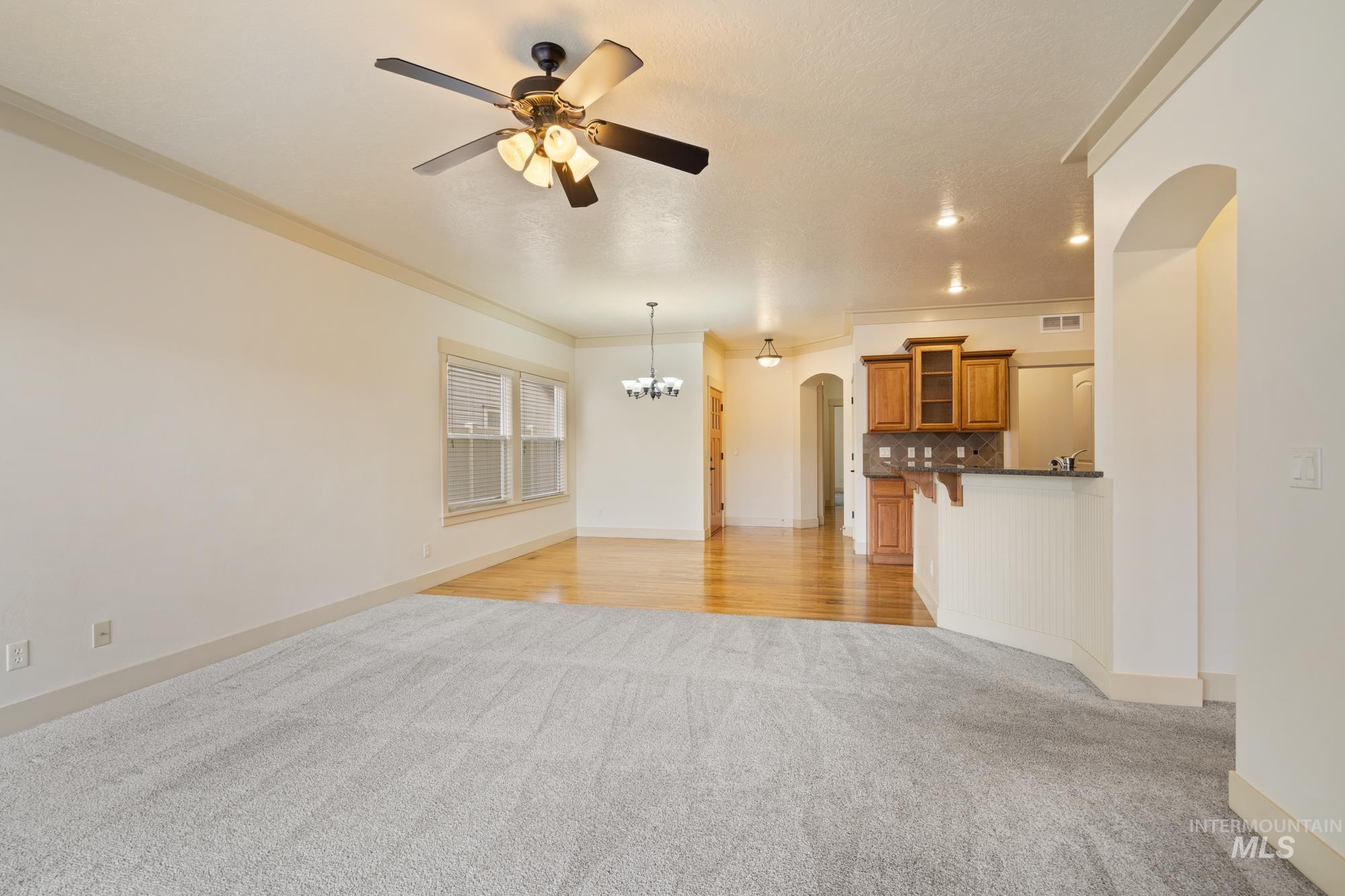 2583 E Satterfield Street