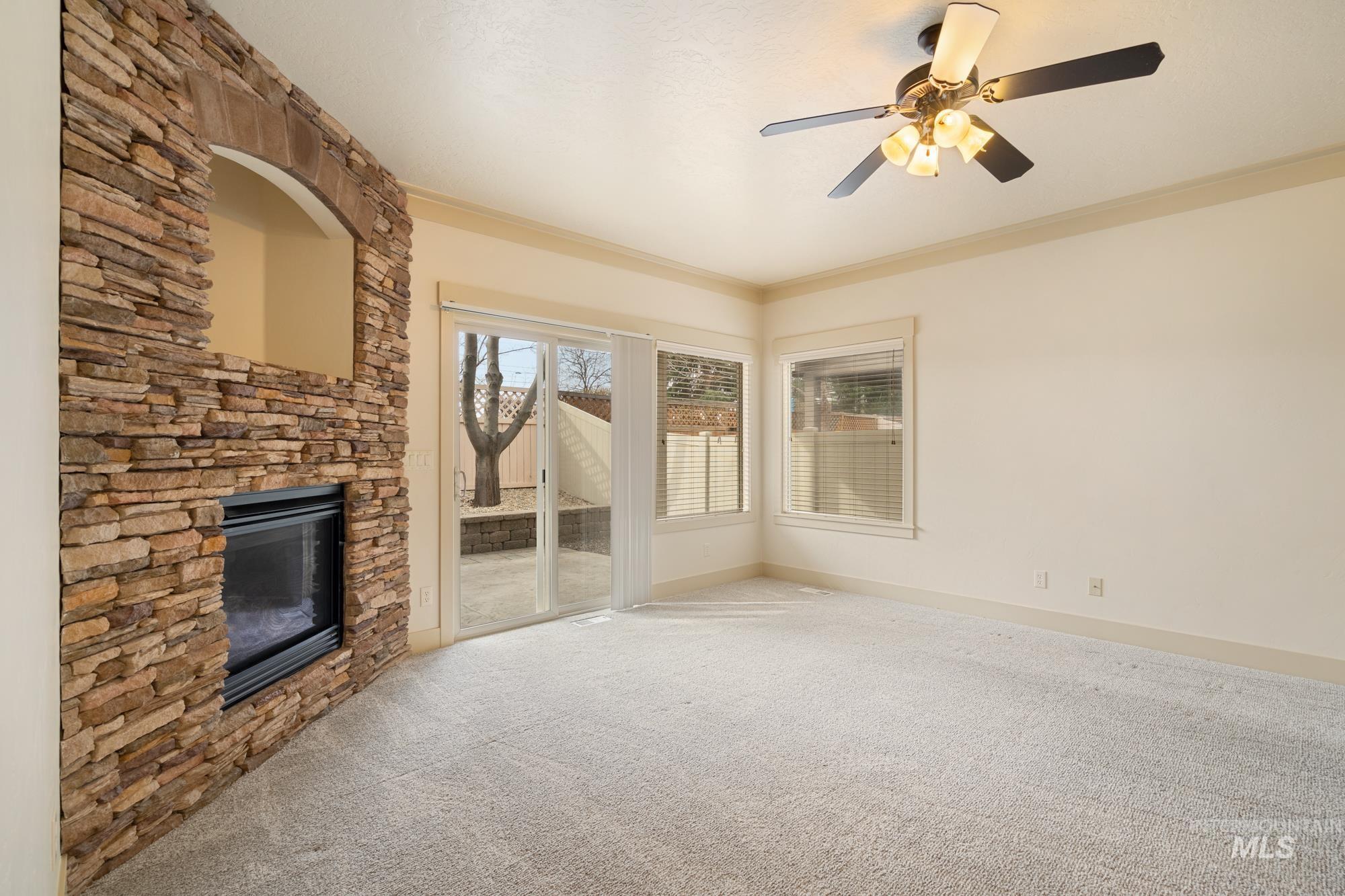 2583 E Satterfield Street