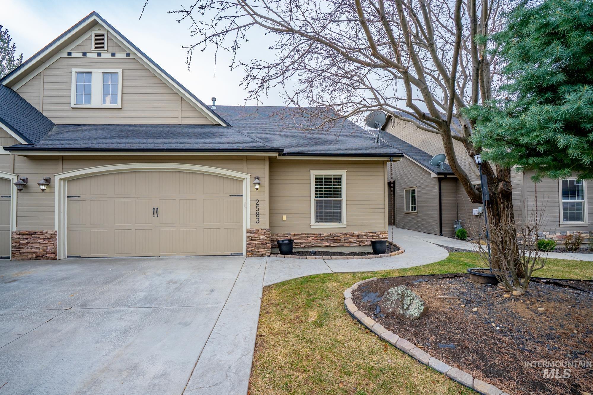 2583 E Satterfield Street