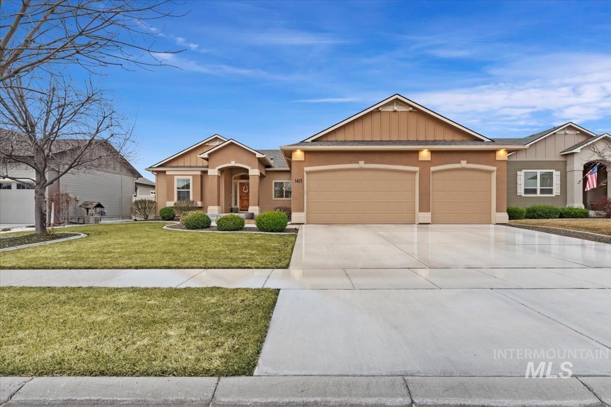 1411 W Raelin Drive