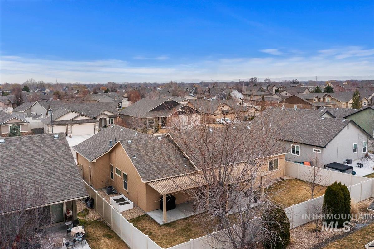 1411 W Raelin Drive