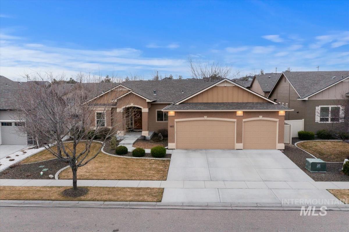 1411 W Raelin Drive