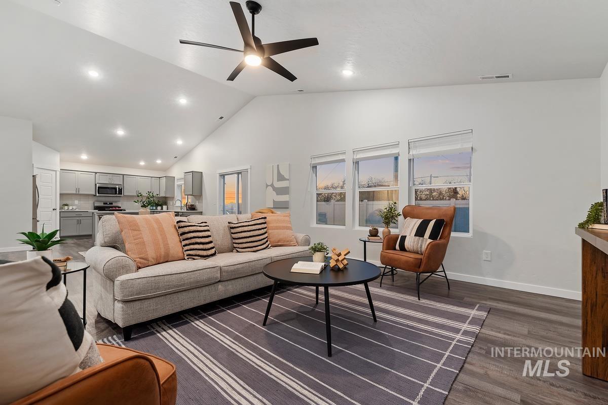 18328 N Camas Creek Ave