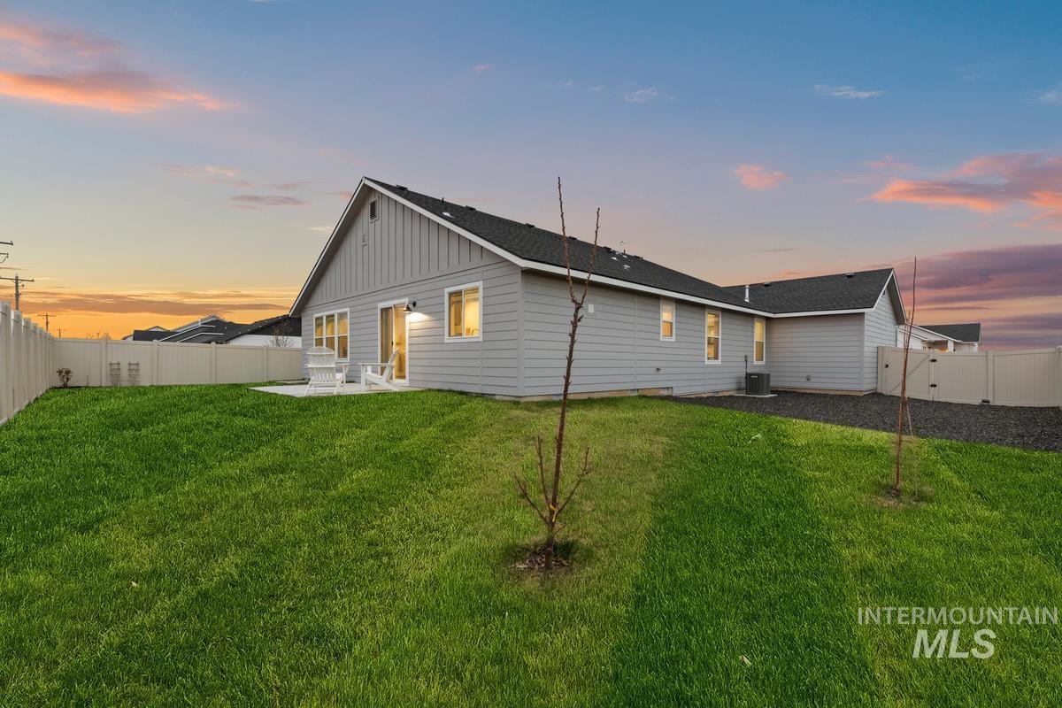 18328 N Camas Creek Ave