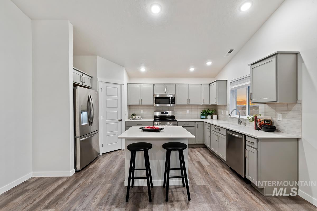 18328 N Camas Creek Ave