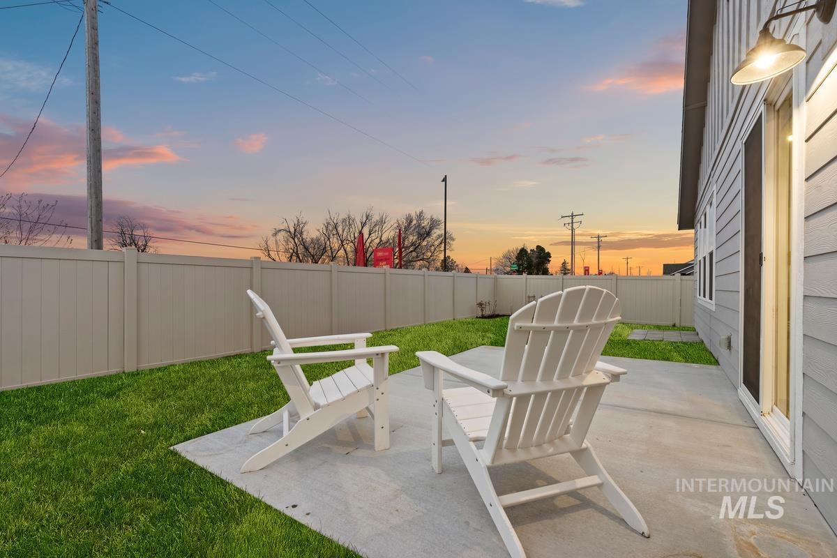 18328 N Camas Creek Ave