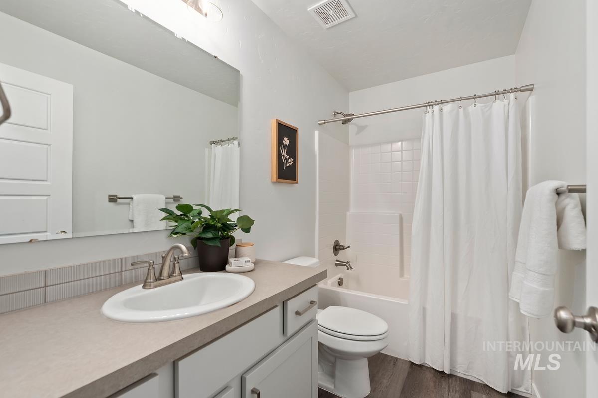 18328 N Camas Creek Ave