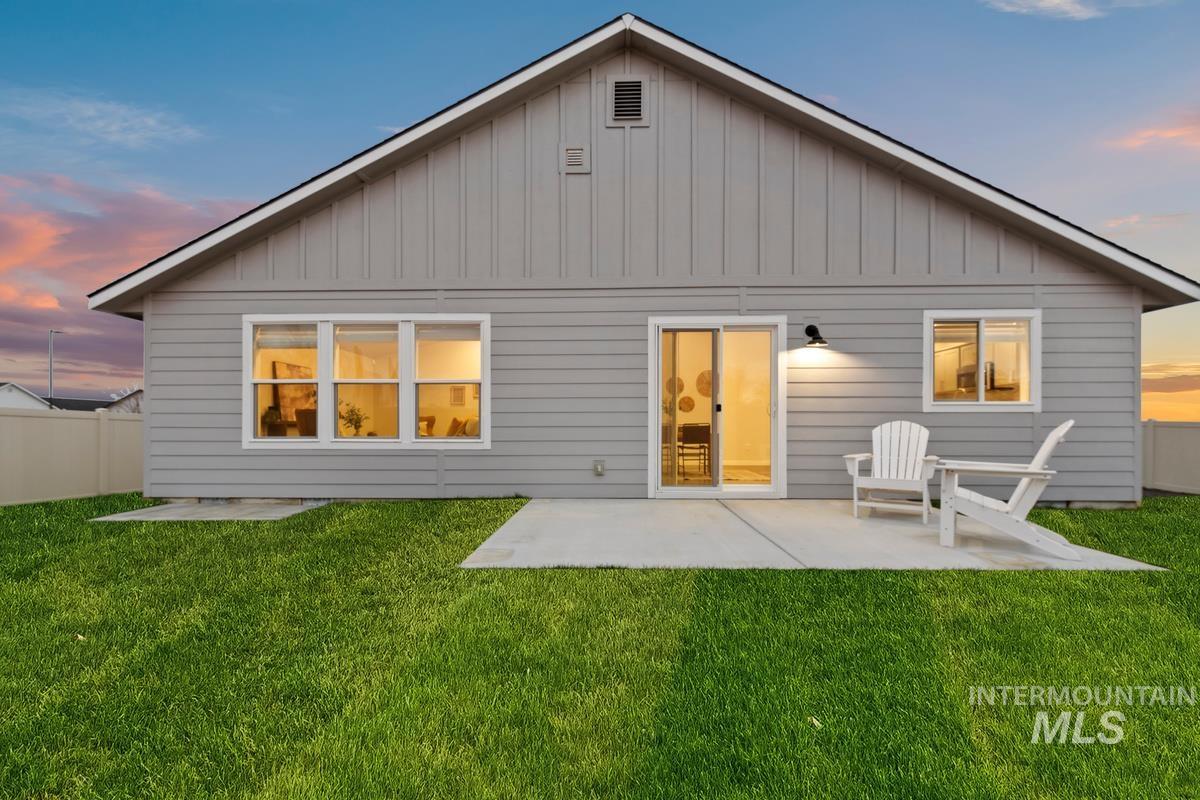 18328 N Camas Creek Ave