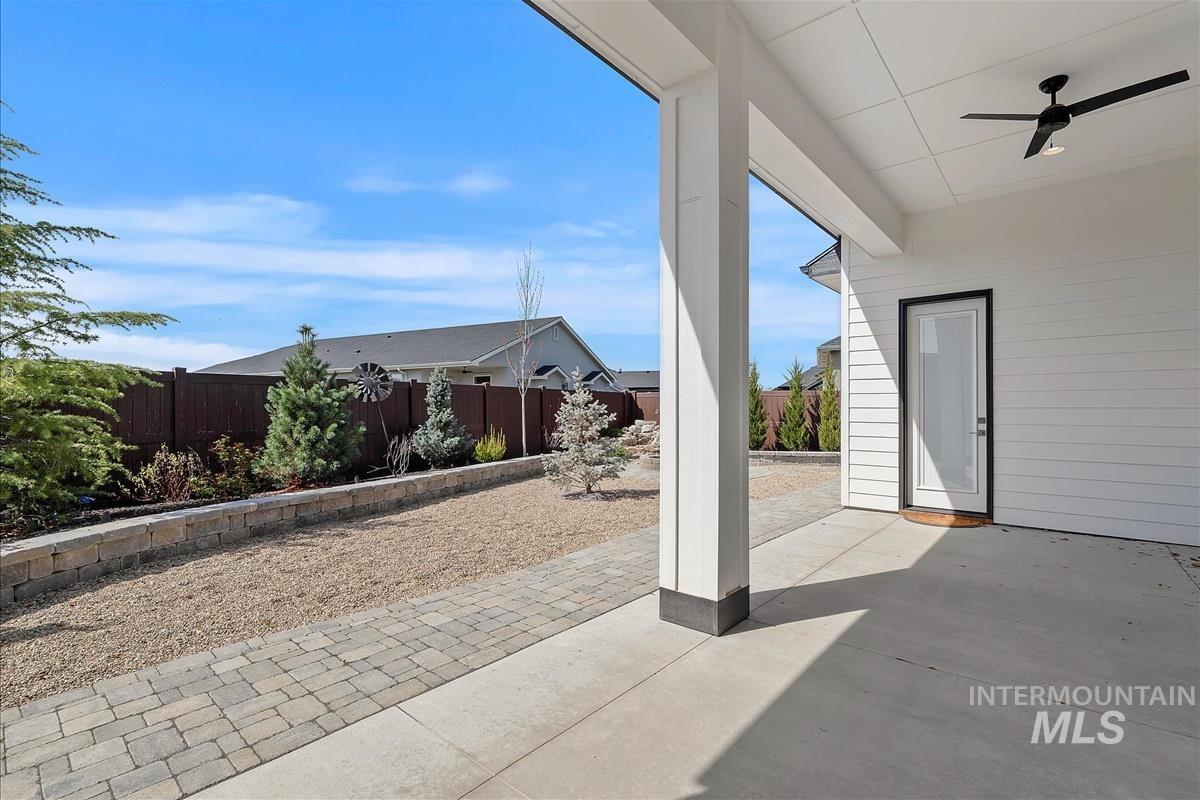 10511 W Bell Fountain Dr