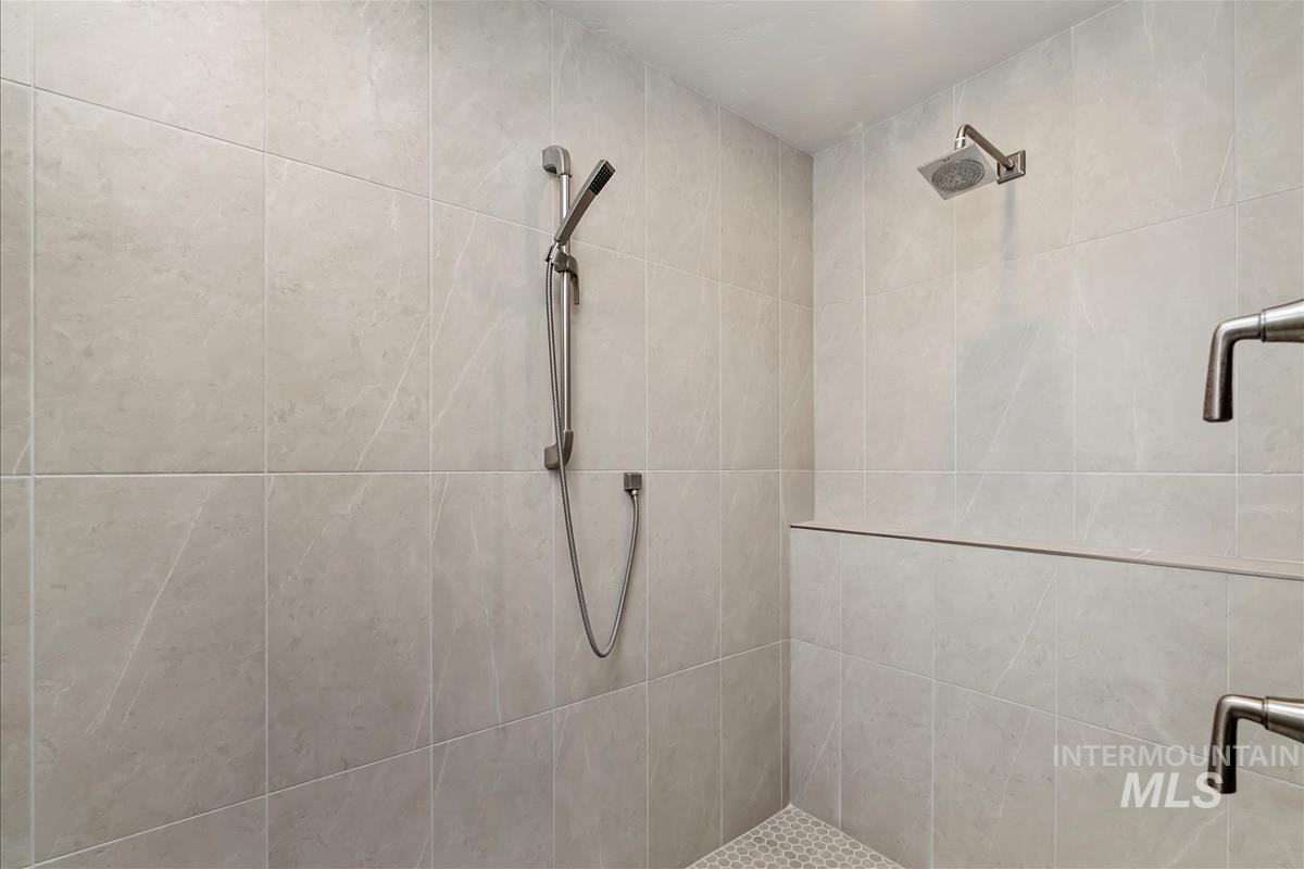 10511 W Bell Fountain Dr