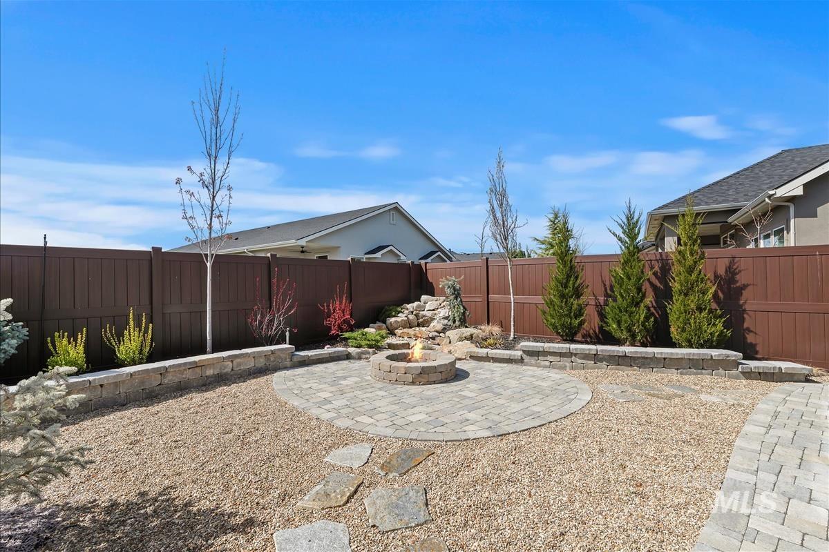 10511 W Bell Fountain Dr