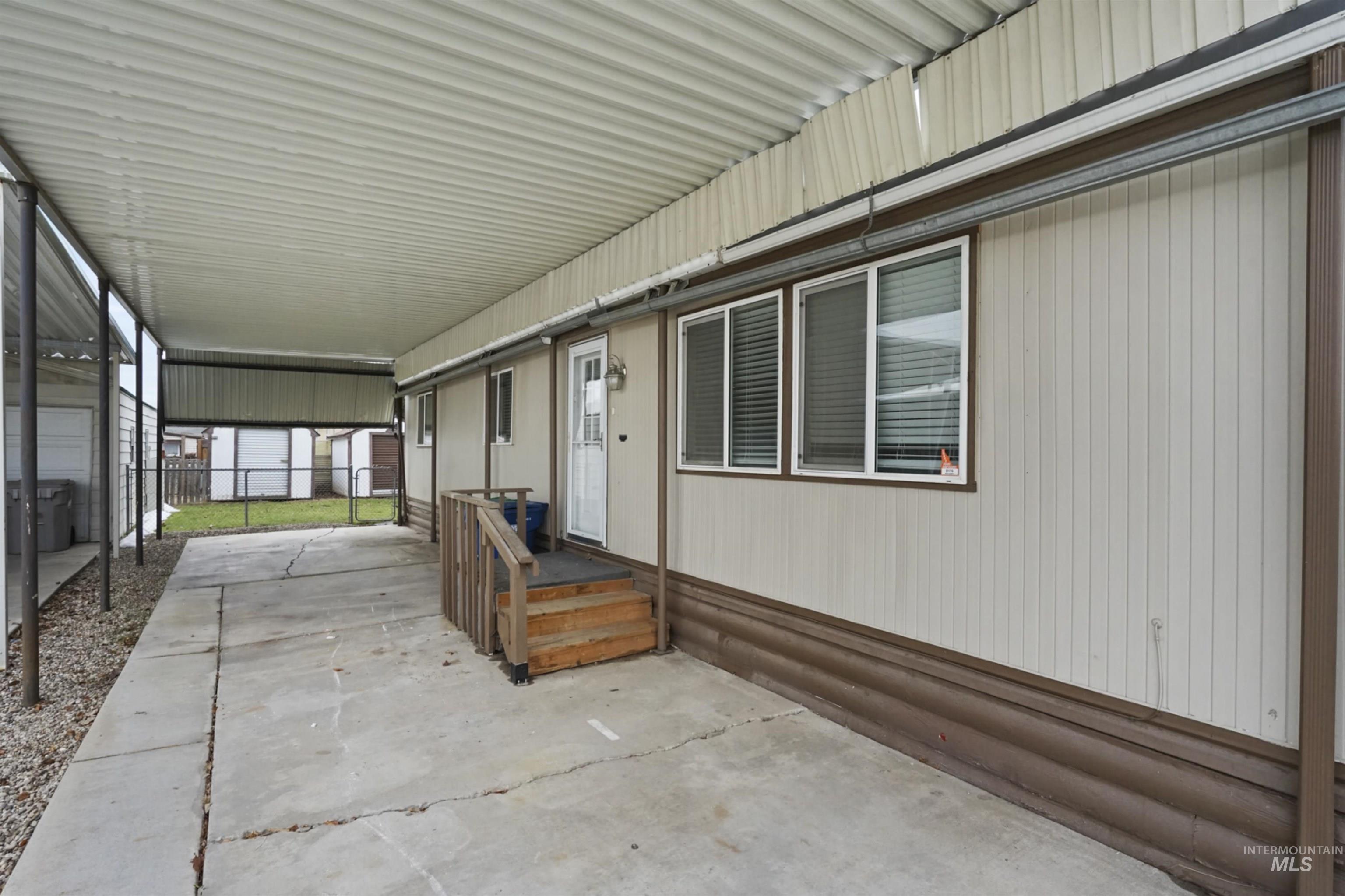 10701 W Java Dr