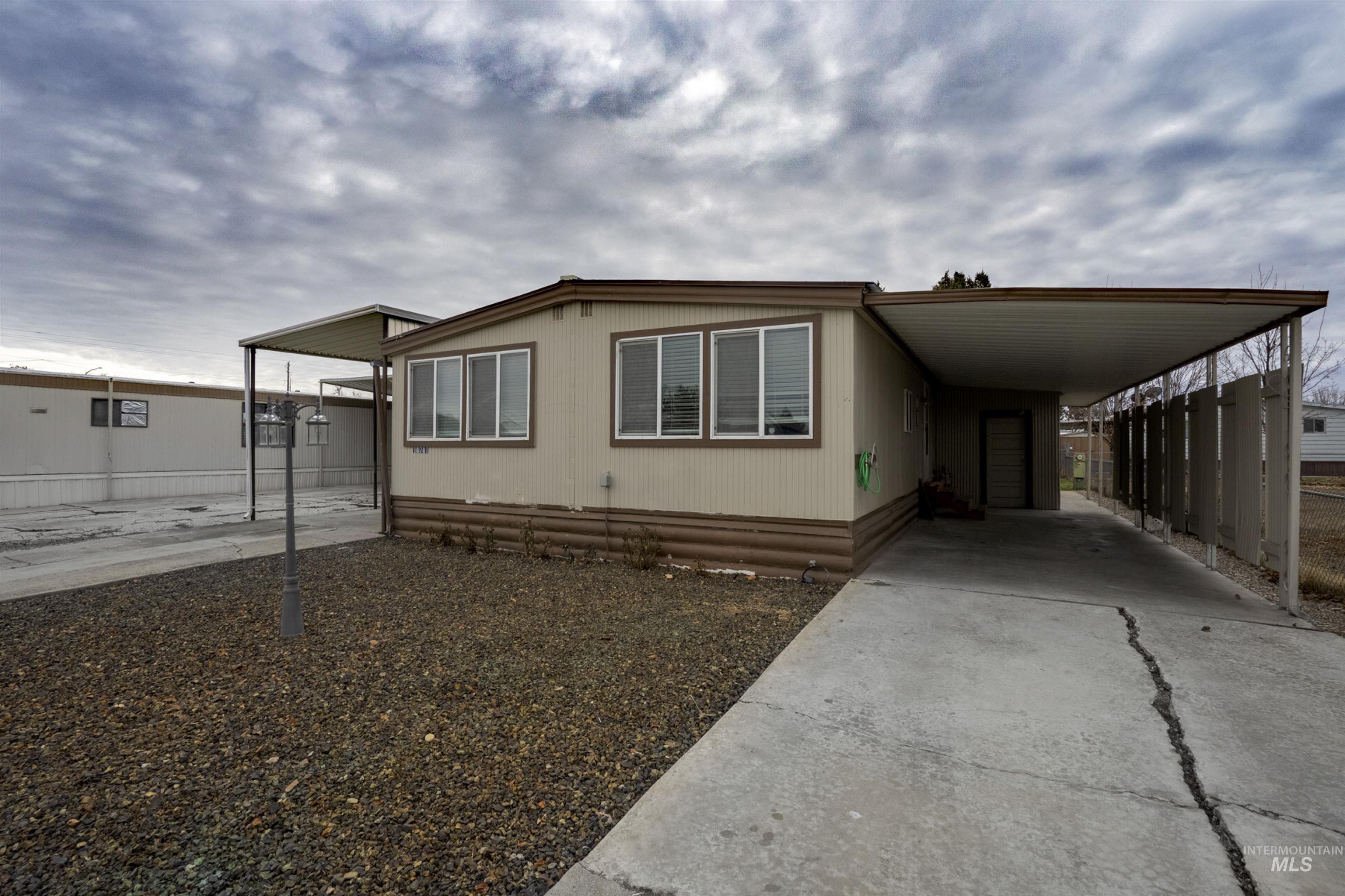 10701 W Java Dr
