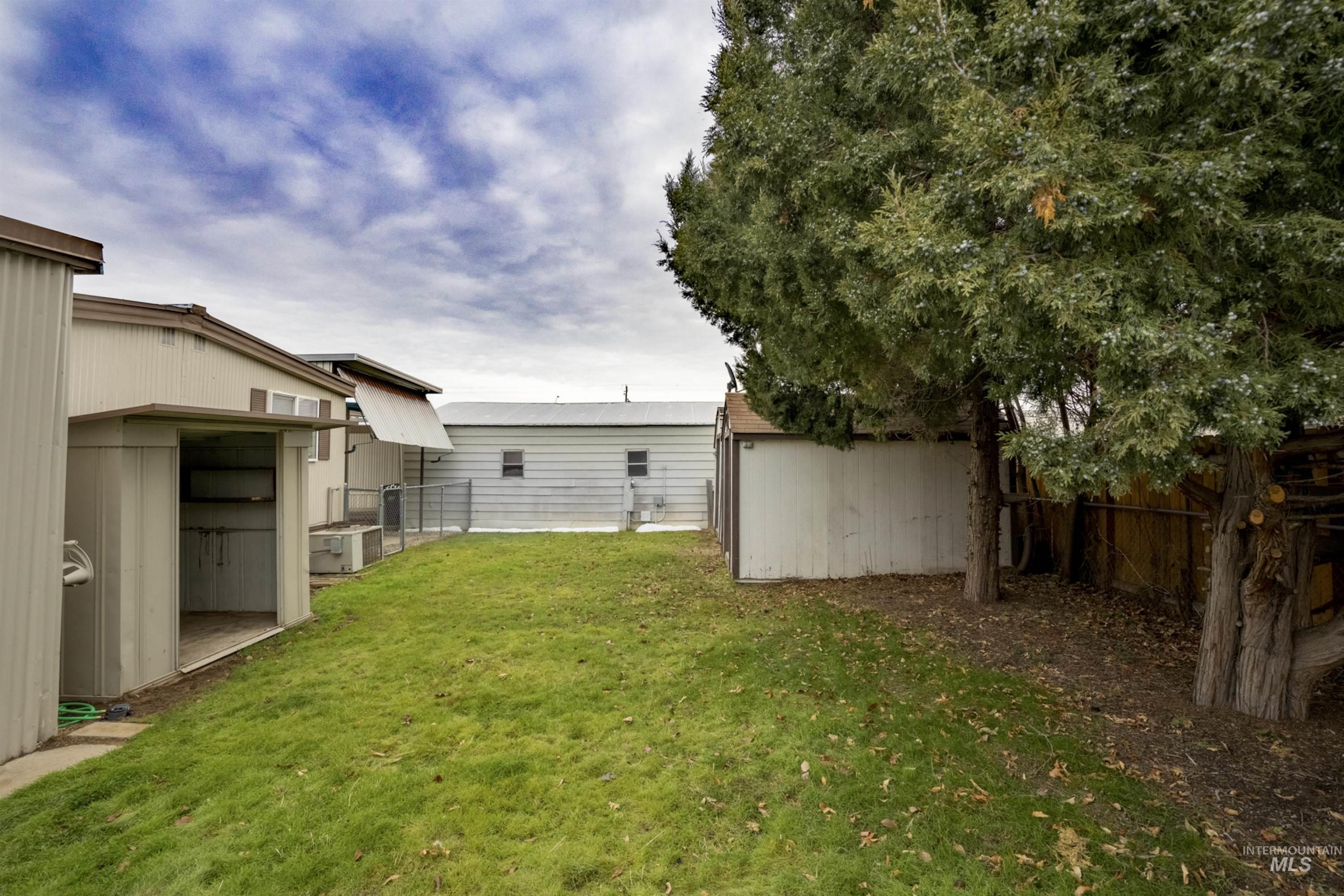 10701 W Java Dr