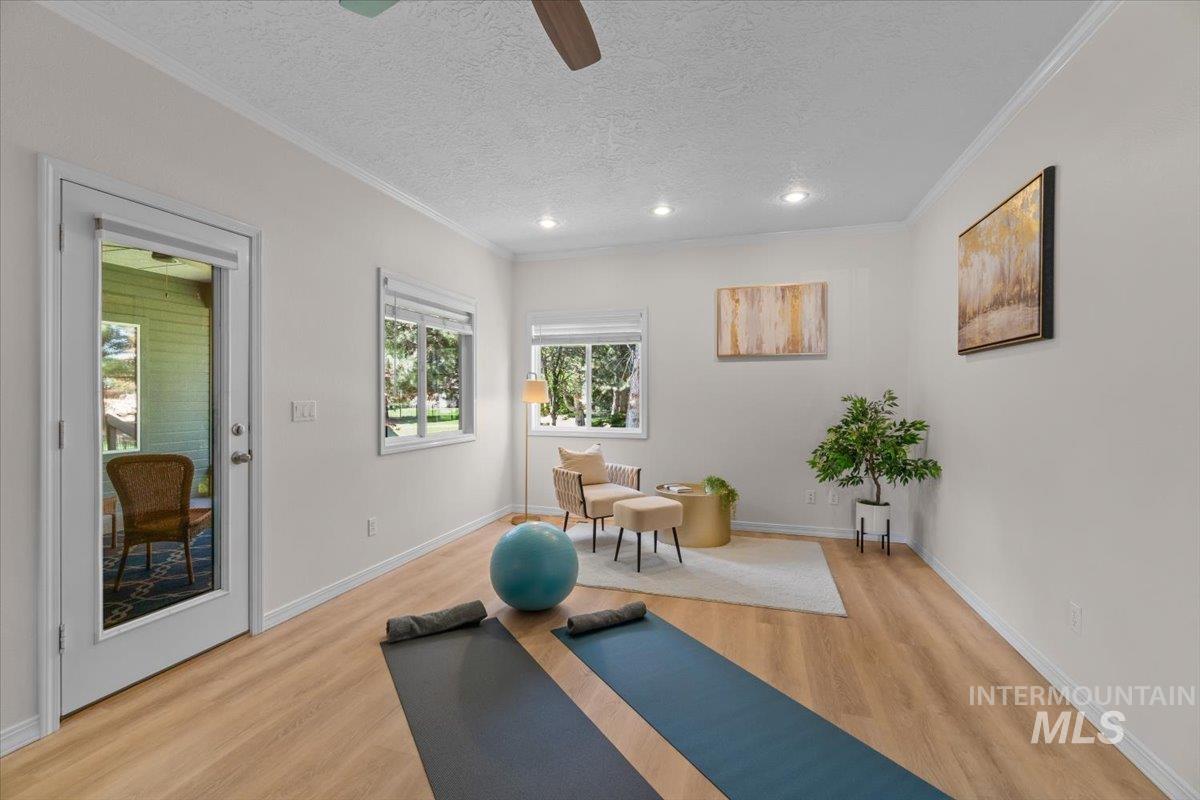 1815 N Princeton Way