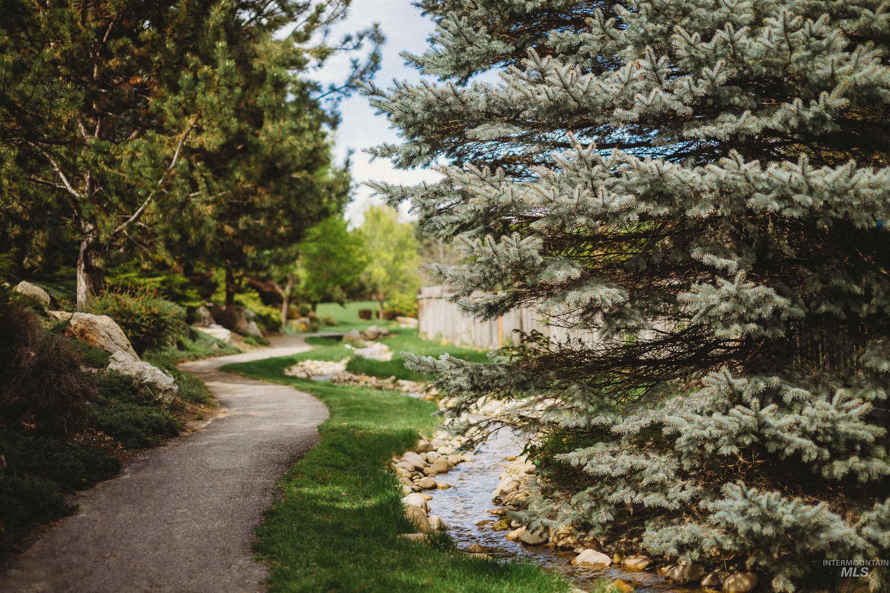 1815 N Princeton Way