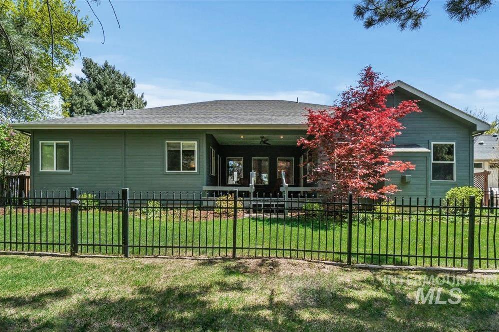 1815 N Princeton Way