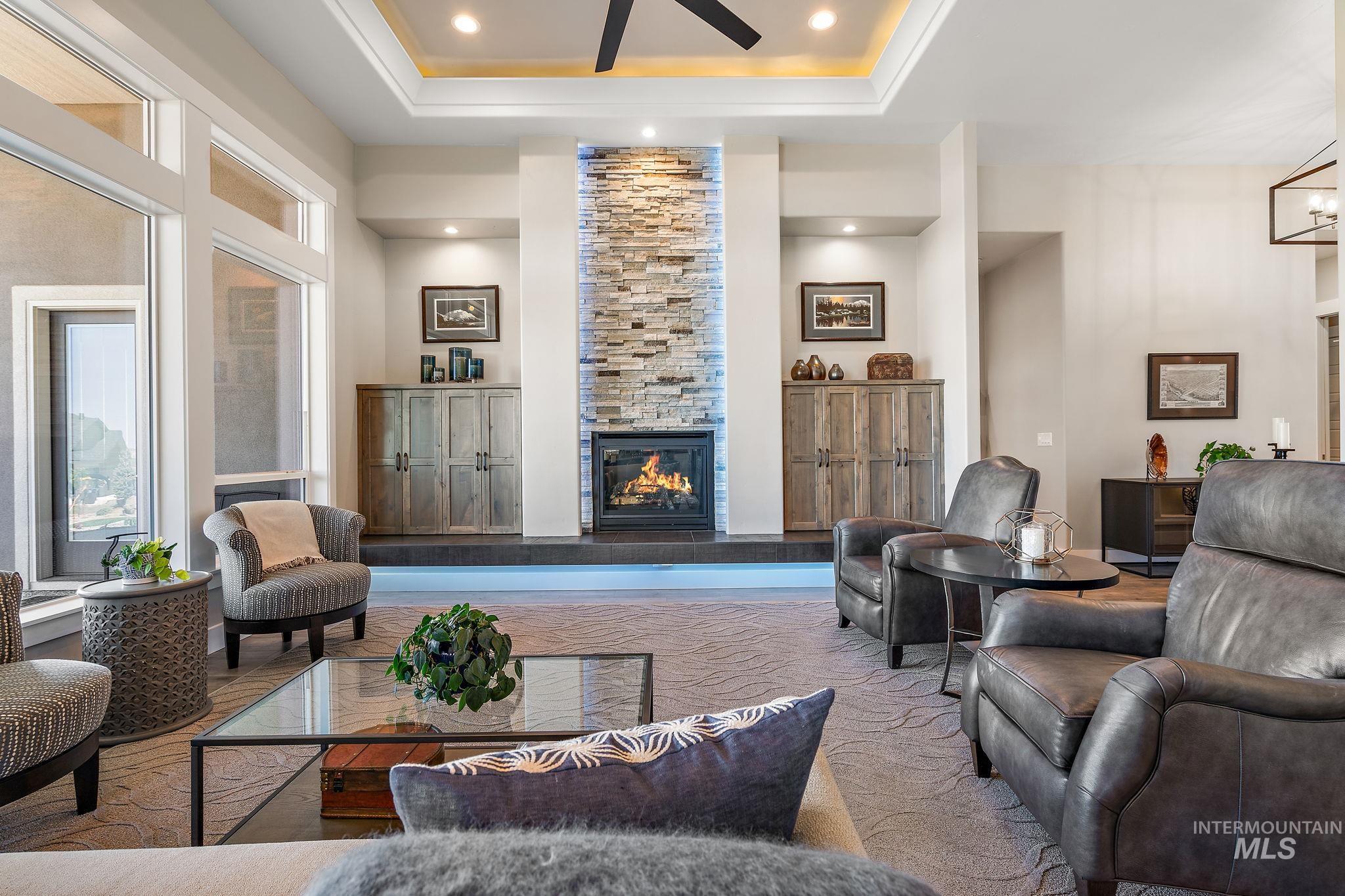 3022 Royal Vista Court