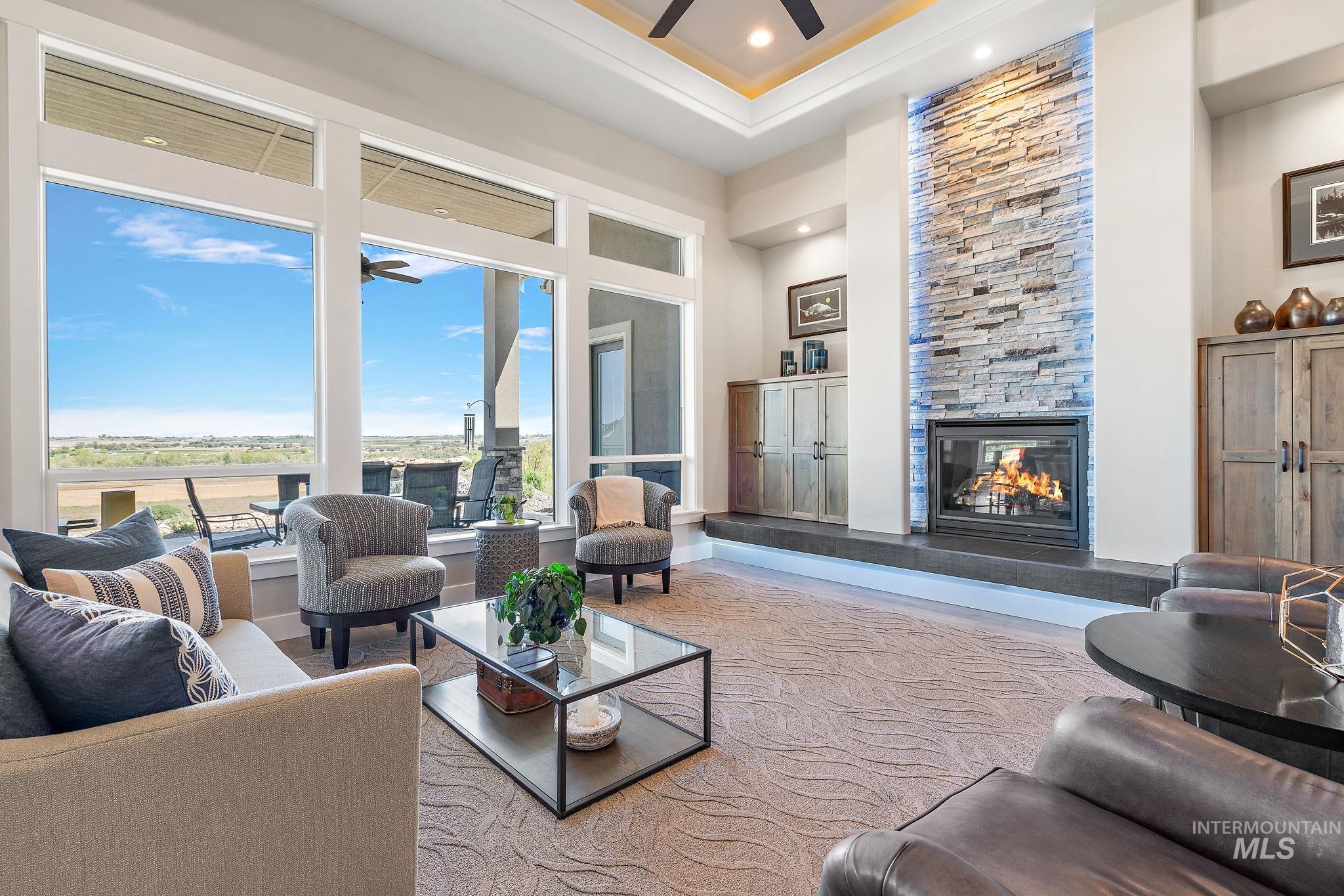 3022 Royal Vista Court