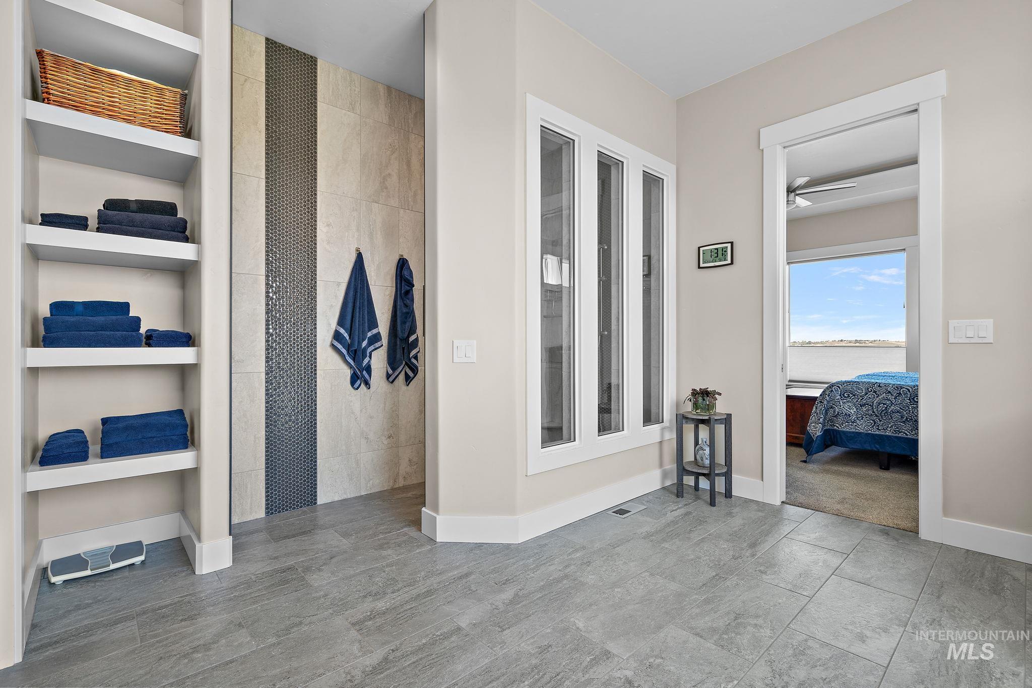 3022 Royal Vista Court