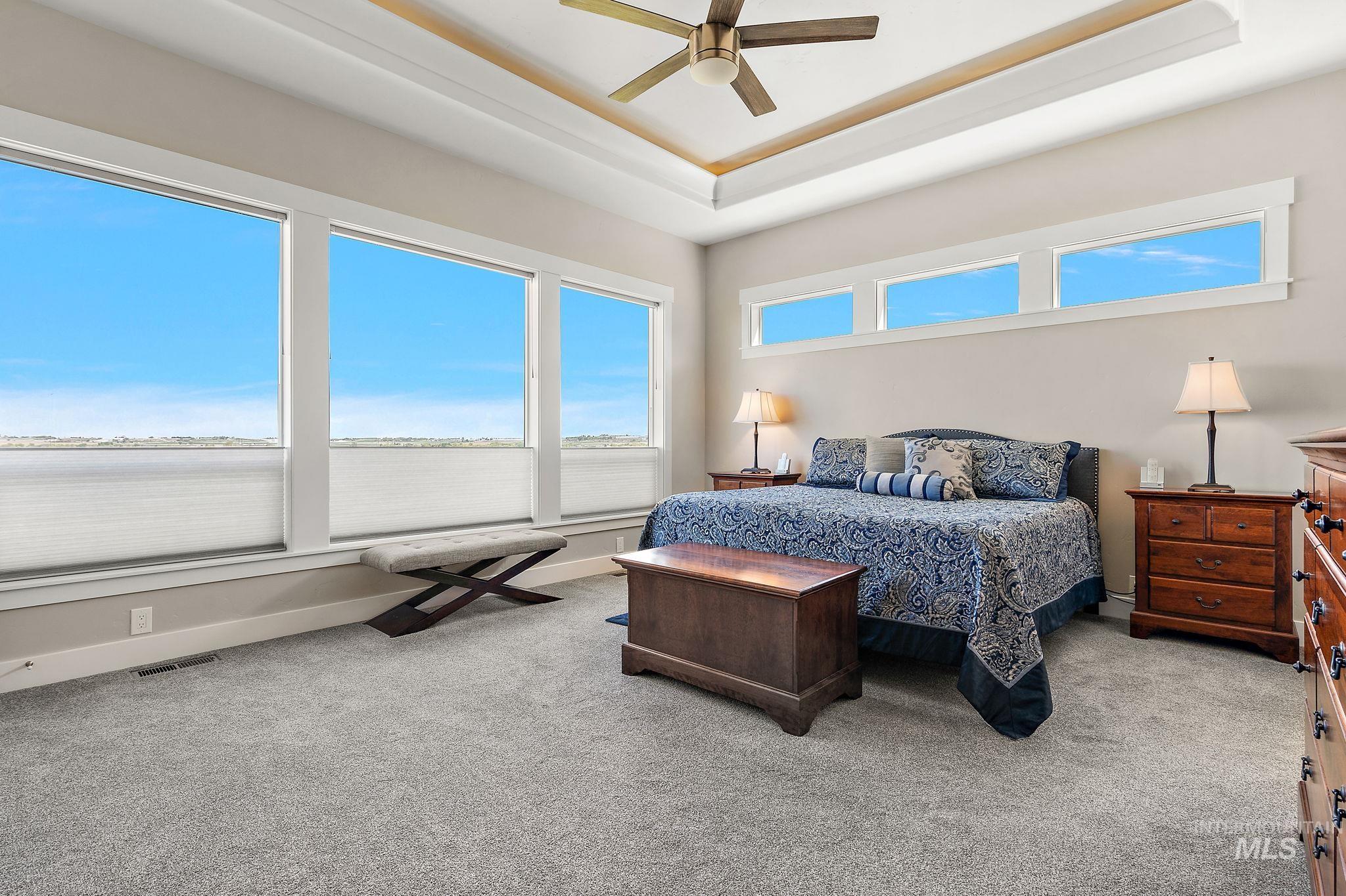 3022 Royal Vista Court