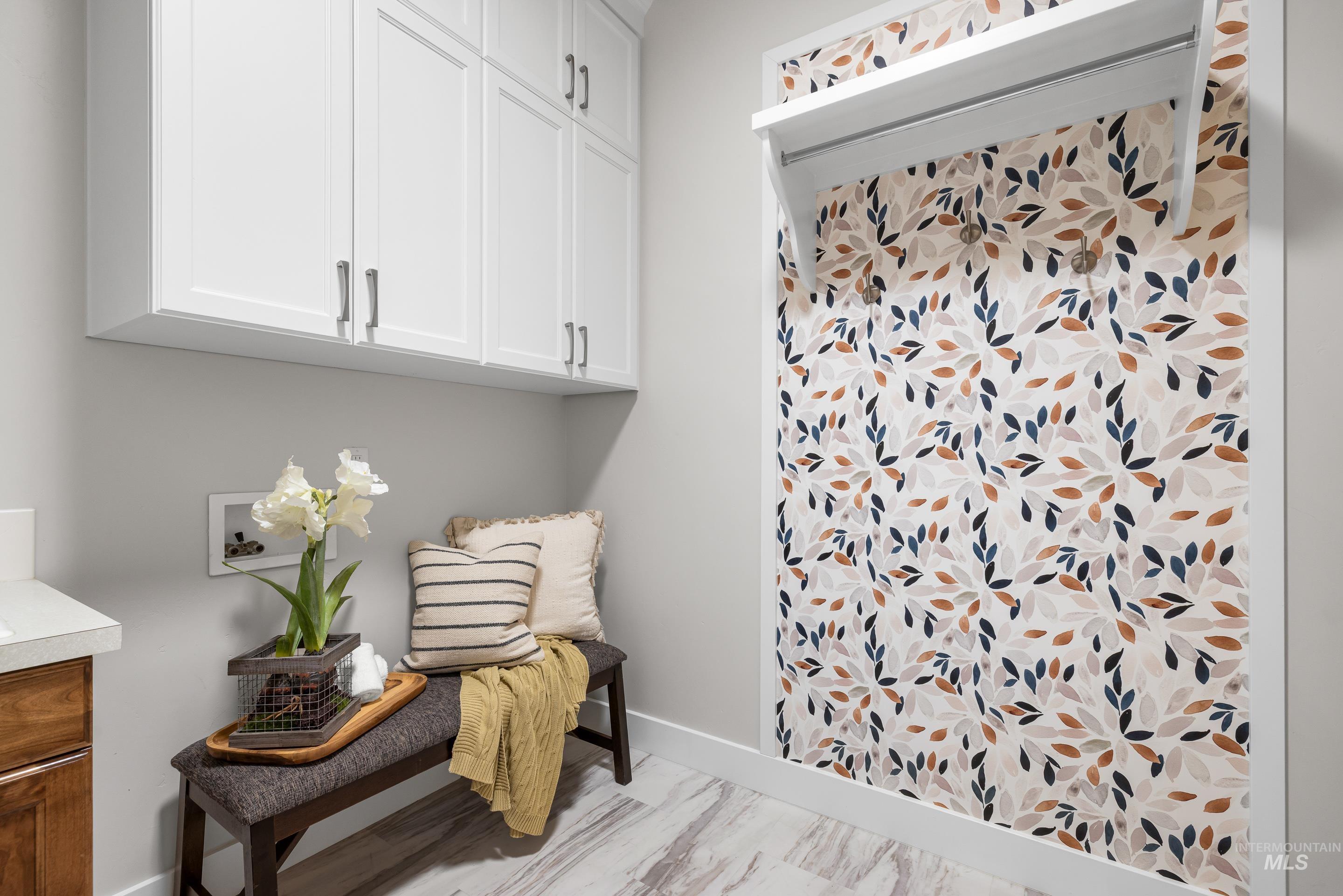 2481 S Creek Pointe Ln