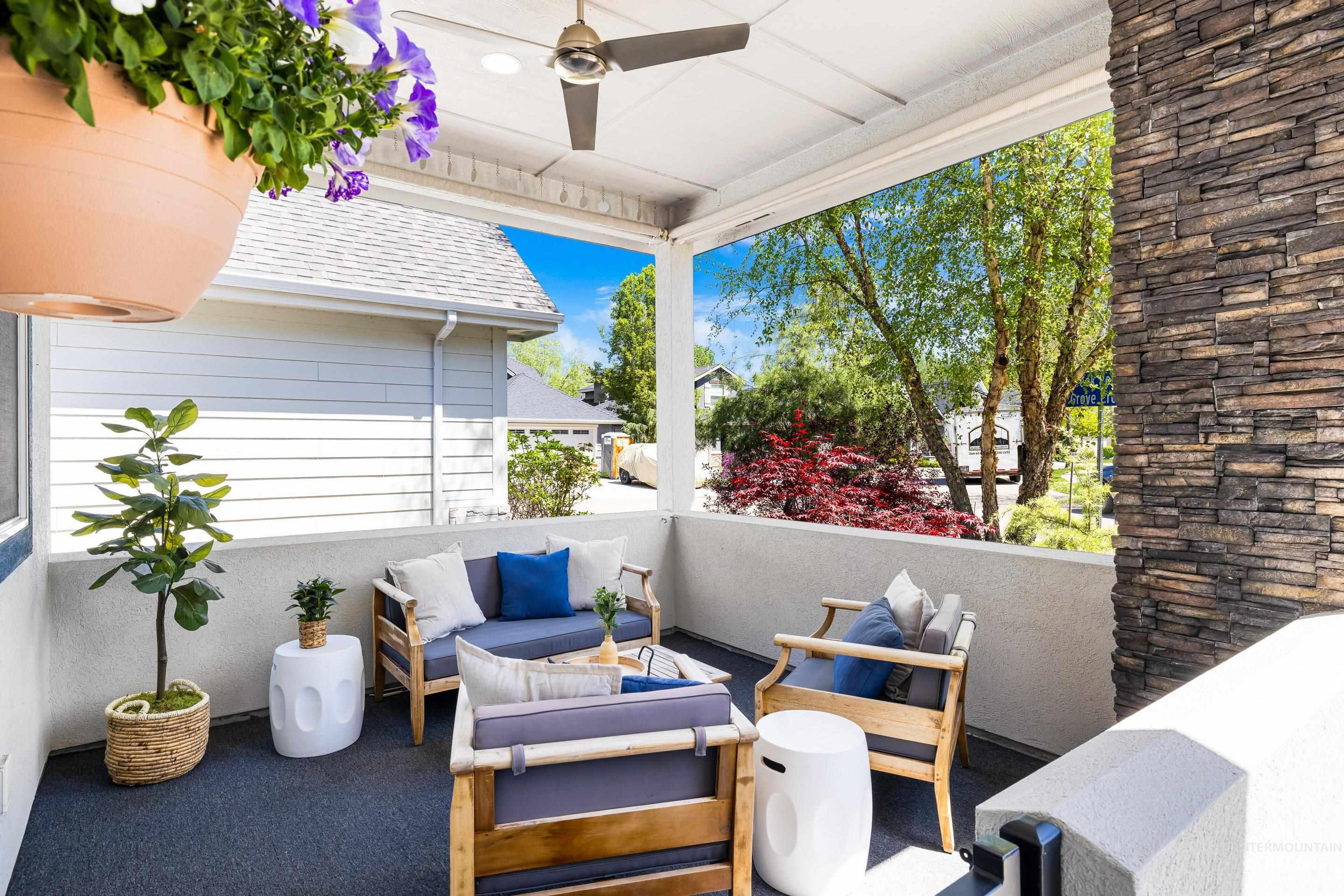 2481 S Creek Pointe Ln