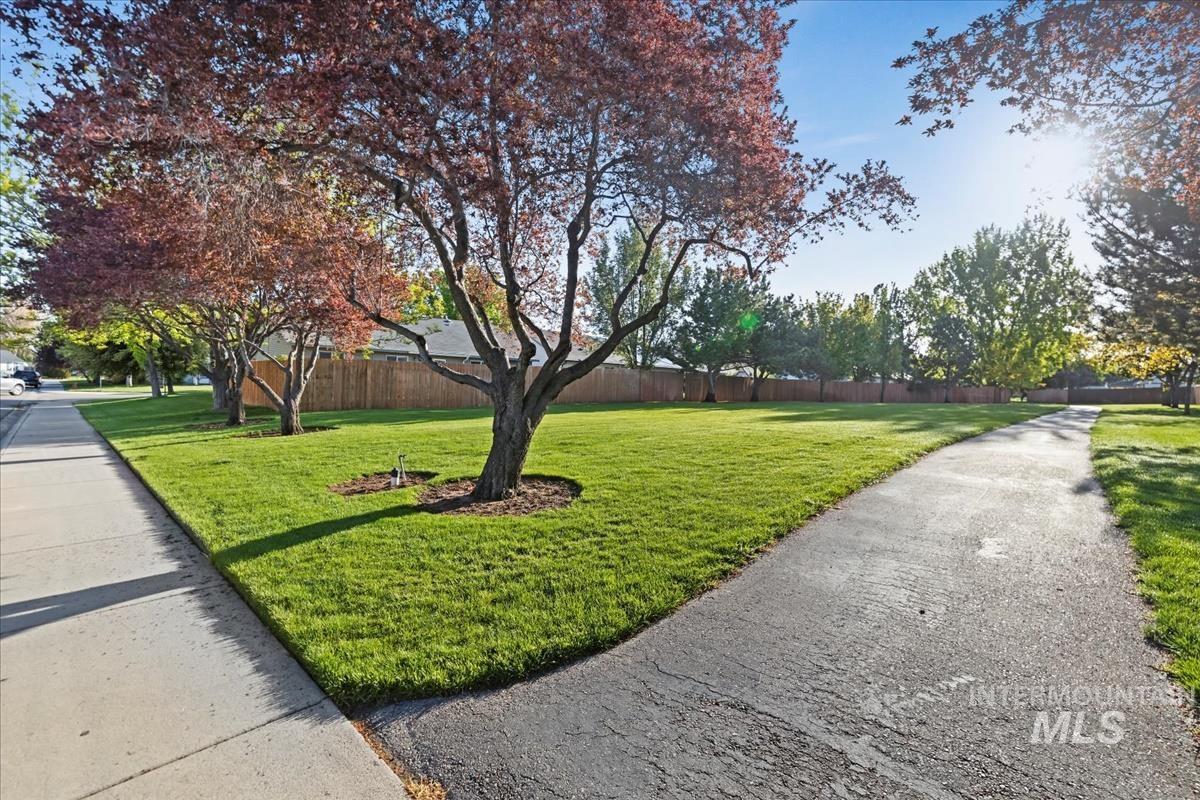 13349 Foxfire Ct