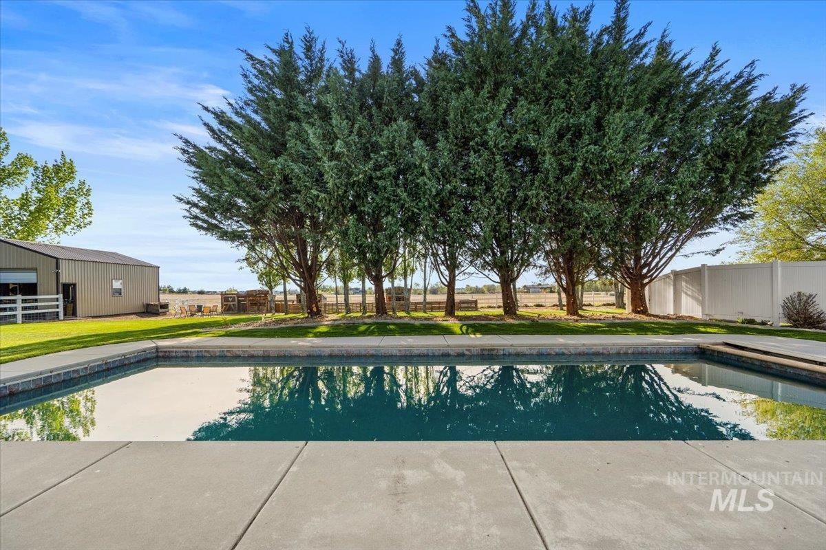 8284 Sage Run Lane