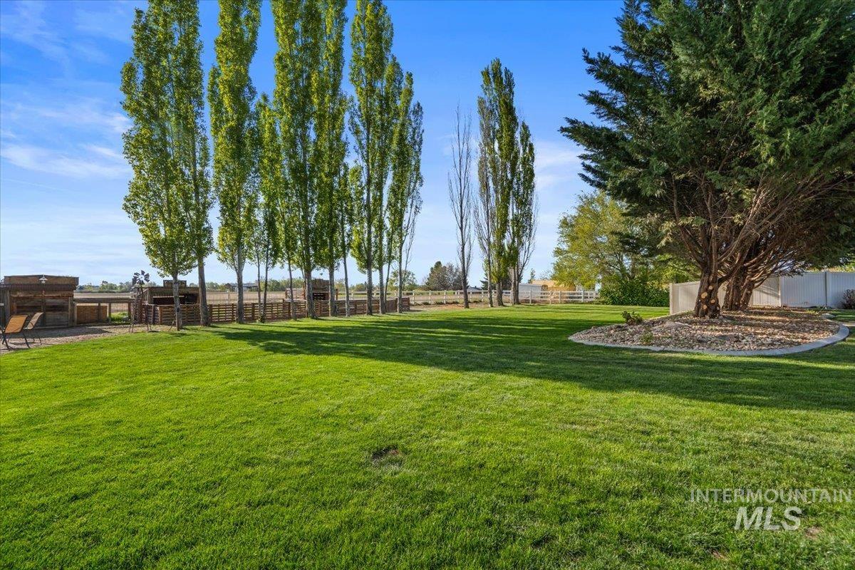 8284 Sage Run Lane