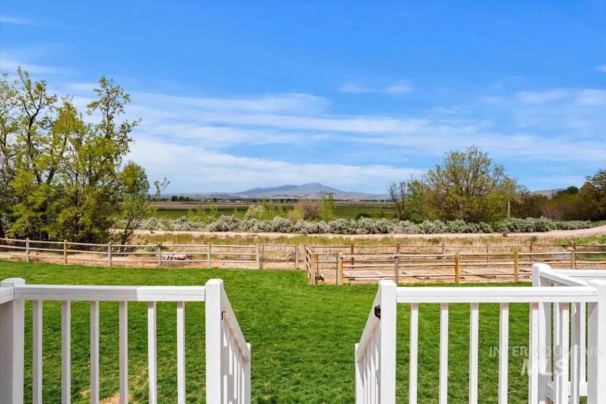 2492 W South Slope Rd