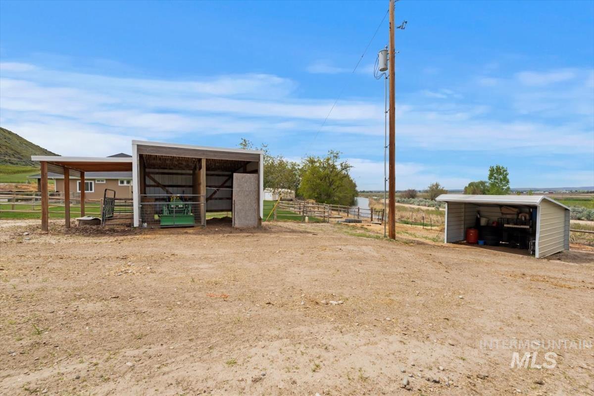 2492 W South Slope Rd