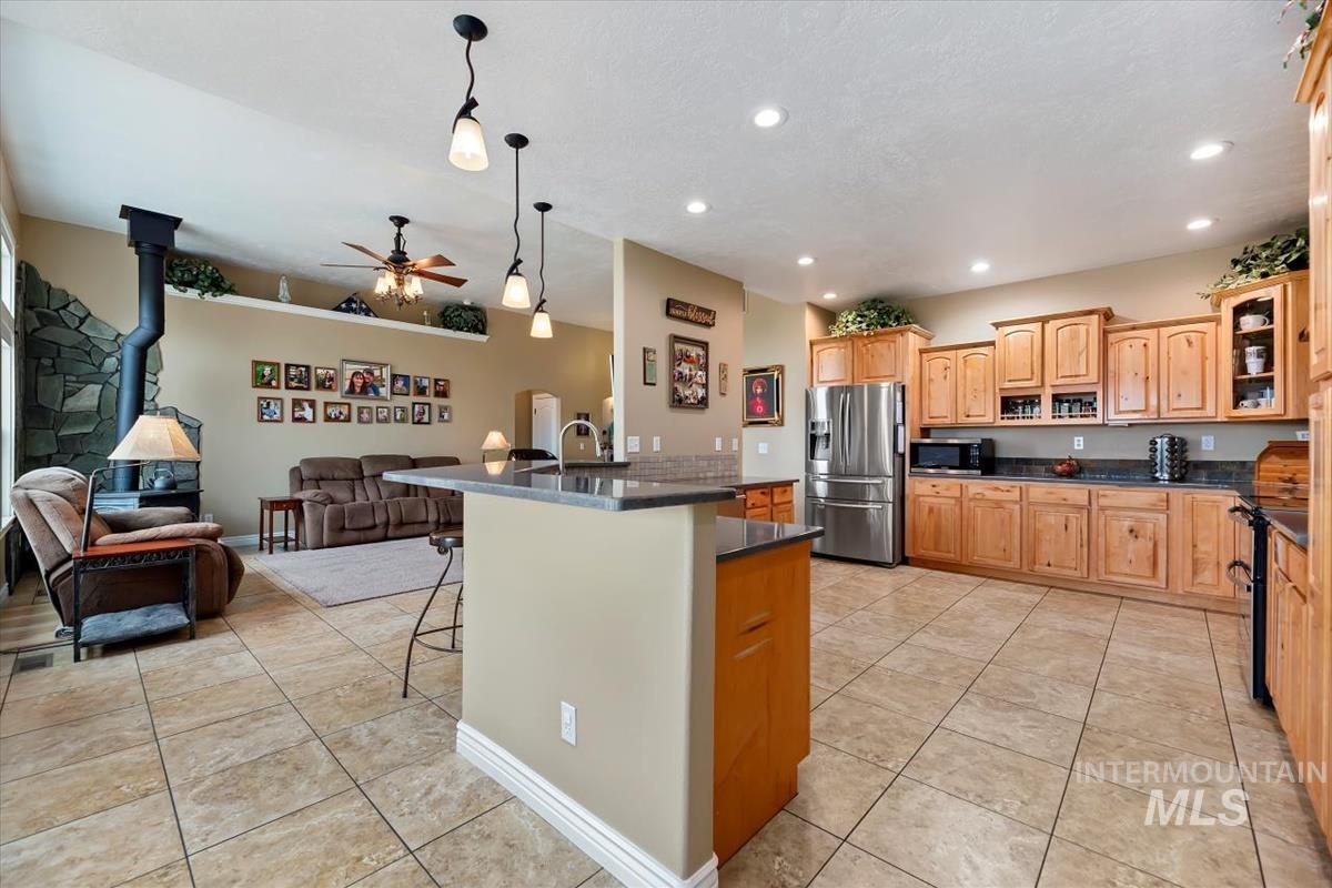 2492 W South Slope Rd