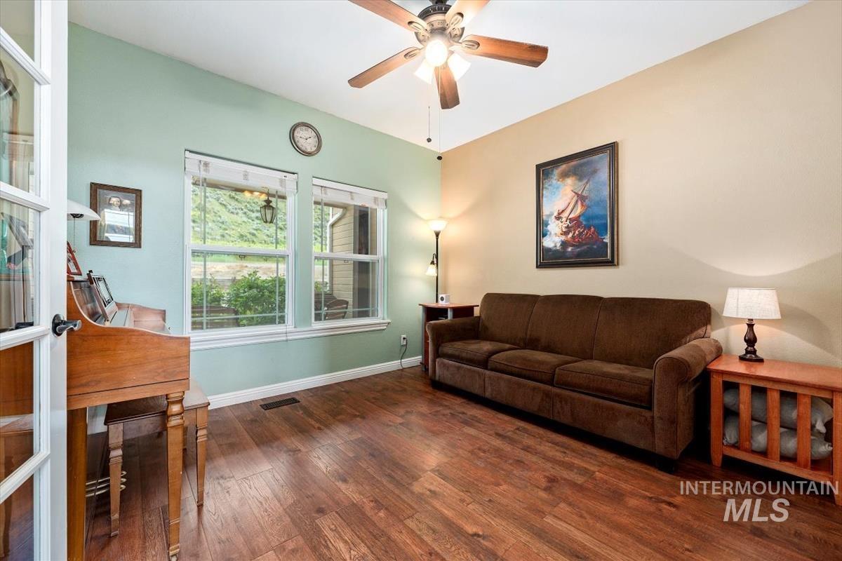 2492 W South Slope Rd