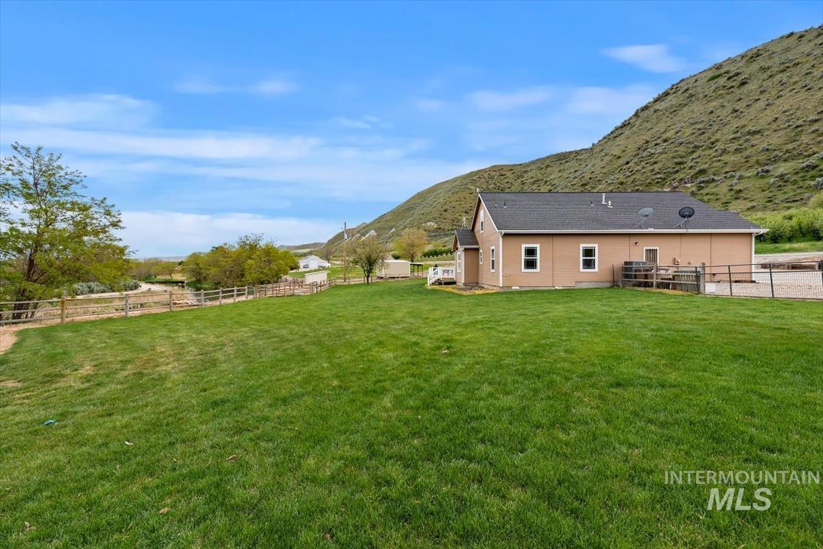 2492 W South Slope Rd