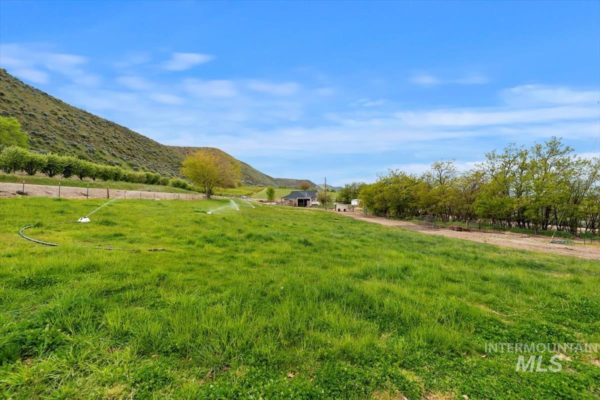 2492 W South Slope Rd