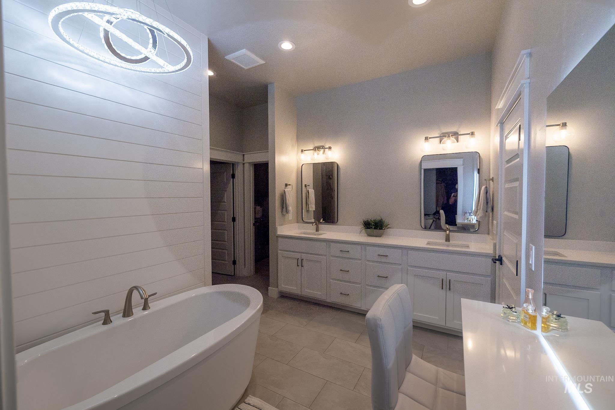 4493 W Cedar Grove Dr.