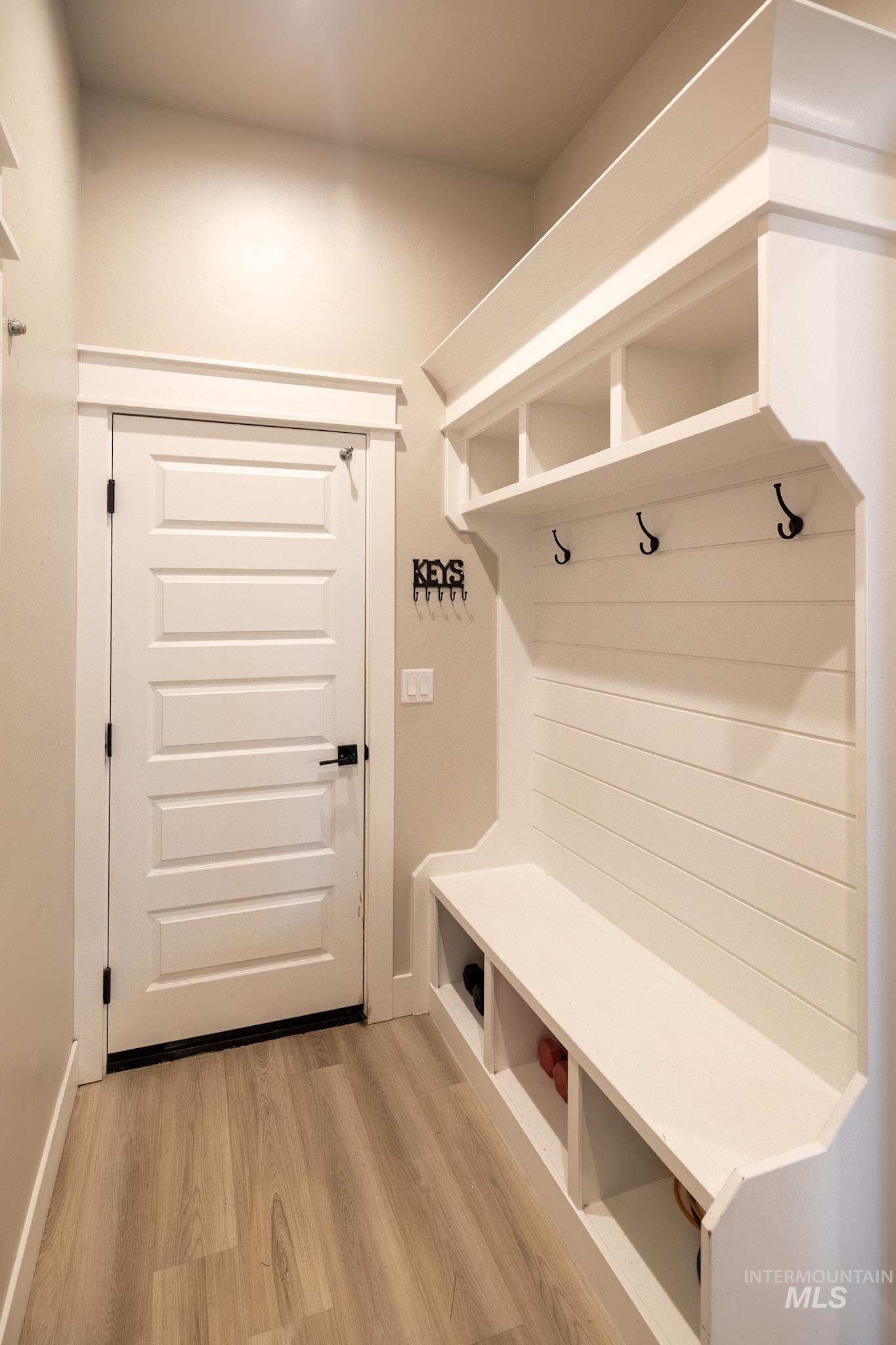 4493 W Cedar Grove Dr.