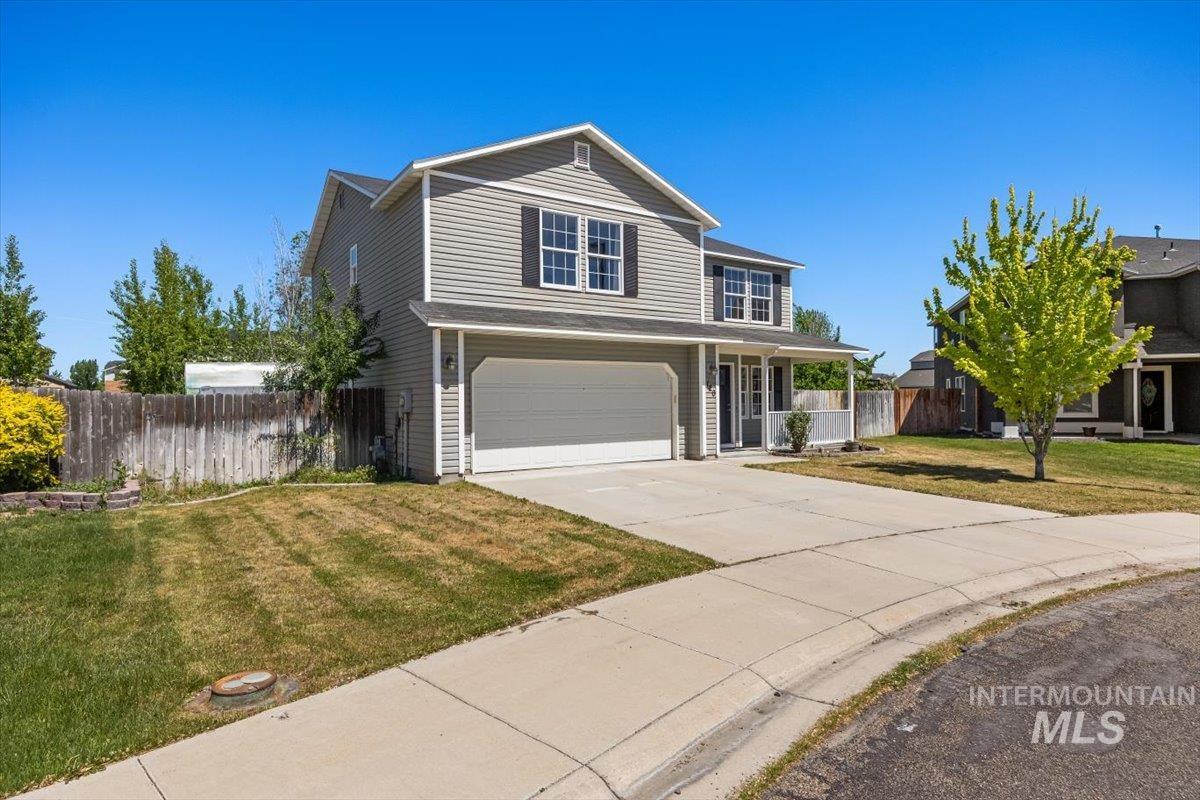 120 E Willow Creek Dr