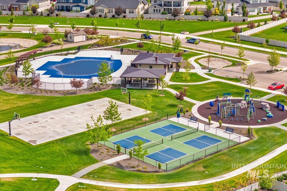 6010 W Daphne Dr.