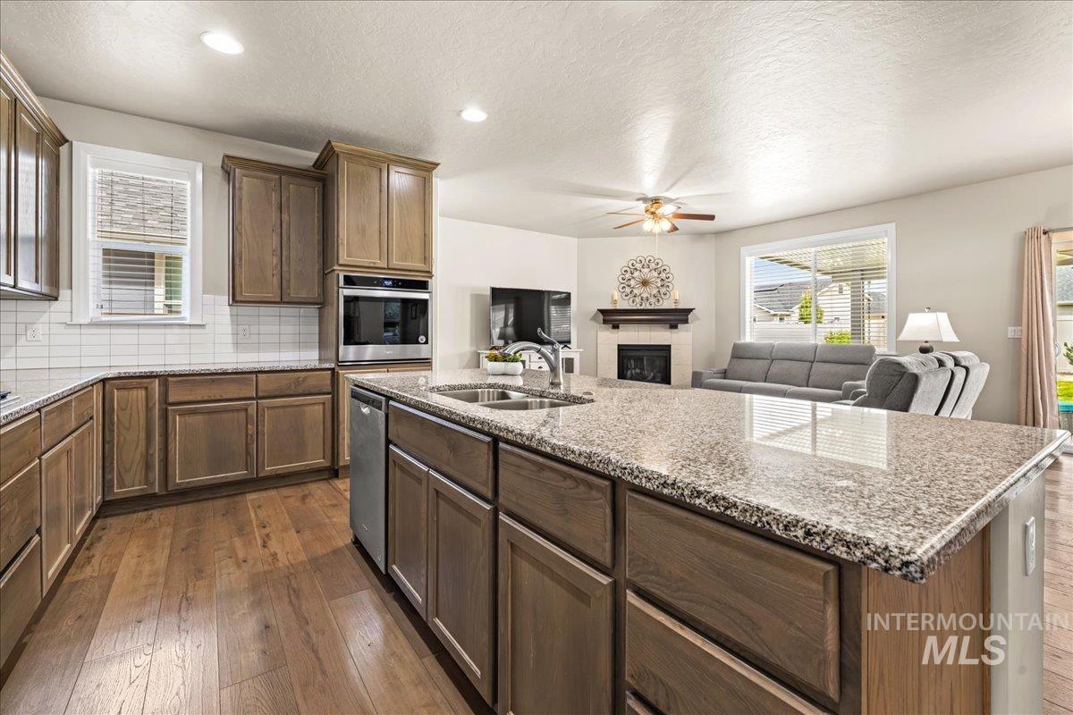 6010 W Daphne Dr.
